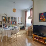 Grand Appartement 4Pers A Cote Du Palais Longchamp