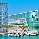 Cocon chic du Vieux port / Clim