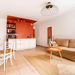 Coquet Appartement Typique Du Panier