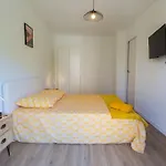 T5, 4 Chambres, St Charles/Joliette Wifi, Terrasse