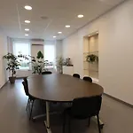 Loft 250M2 Avec Ecran Led Geant De 10M2