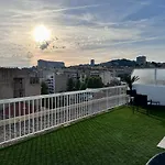 Studio Rooftop 8E Prado Velodrome Mer