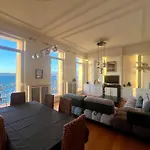 Appartement Sur La Corniche Kennedy Face A La Mer