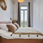 Appartement Spacieux Et Elegant A Chave Centre