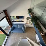 Perle Au Milieu Du Panier Avec Terrasse Magnifique