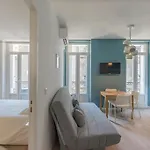 Design & Quiet Appt - Parc Longchamp 4 Sleeps