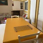 Sharehouse -Room-Hostel-Backpackers La Girelle