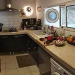 Marseille Autrement Appartement Dans Residence Calme Avec Vue Sur Mer