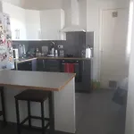 Apparemment Proche De Toutes Commodites