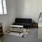 Studio 1 Etage Au Centre De Marseille