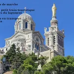 T4 Plein Coeur De Marseille Avec Vue Notre Dame