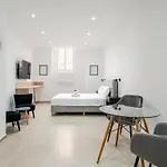 Fully-Equipped Studio In Panier Close To Business Area Joliette And Old-Port