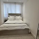 Mermoz Luxury Suite