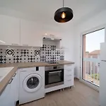 Appartement Tout Equipe Avec Parking