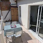 2Br With Quiet Terrace In The City Center