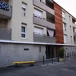 Le Caroline