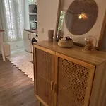 Grand T1 De 38 M2 Au Design Epuree