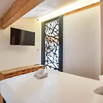 Bel Appart Avec Terrasse Et Vue Sur Notre-Dame