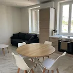 Appartement T3, Wi-Fi ,Climatise 2Eme Etage Et Dernier Etage
