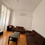 Superbe T4 Appartement Climatise 3 Grandes Chambres