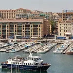 Le Phocea - Vue Sur Le Vieux Port Refait A Neuf