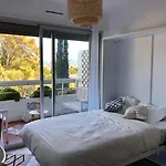 Agreable Appartement Residence Flotte, 8Eme Arrondissement