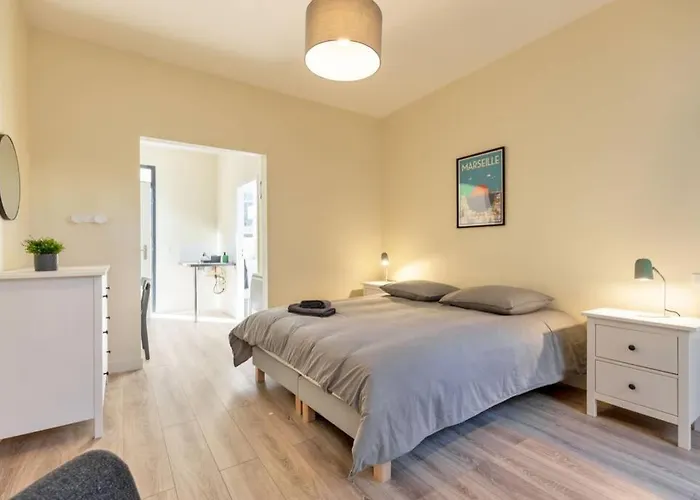 Domino Casa 2 - L\'Hotel Hospitalier