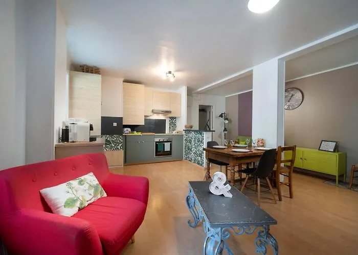 Appartement 2 Chambres Au Coeur De Marseille