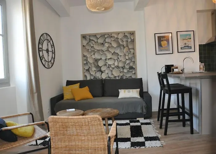 Charmant Appartement Au Coeur Du Panier