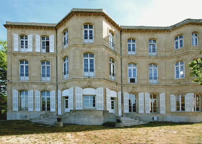 Auberge De Jeunesse Hi Marseille Bois-Luzy