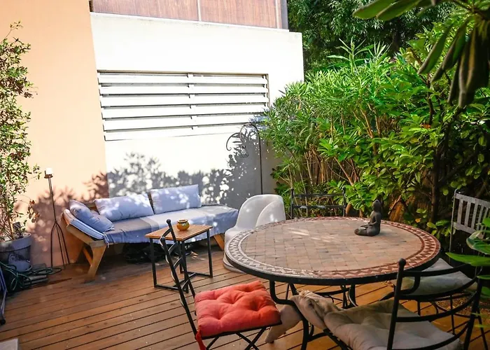 Charmant Appartement Avec Jardin A 500M Des Plages Prado Borely
