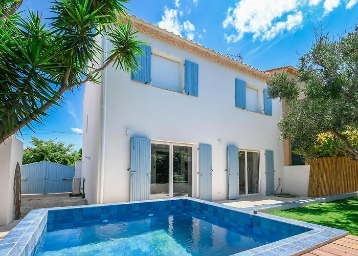 Maison Contemporaine Avec Bassin A 300M De La Mer