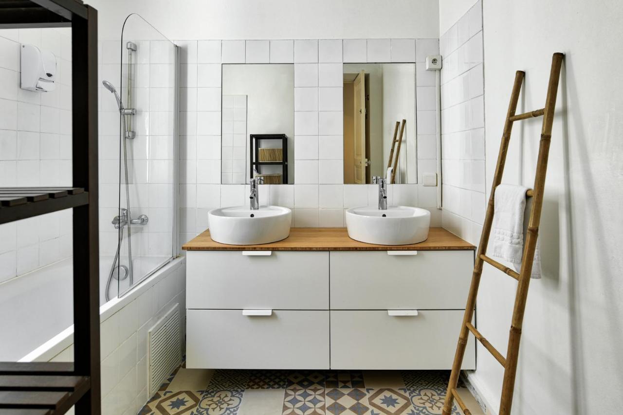 Nocnoc - Le Republique Apartment *