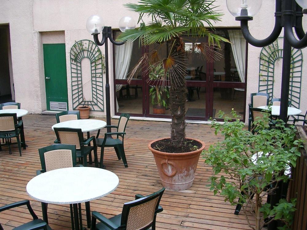 Ibis Centre Prefecture Marseille