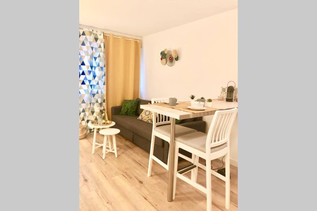 Studio Prado Perier Proche Des Plages Apartment