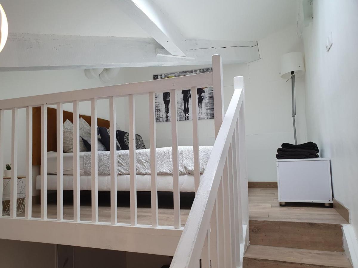 Scandinave De Steenia Marseilles