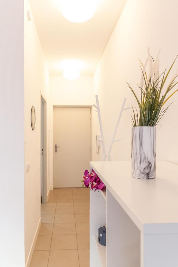 Centre Parking Apartment
