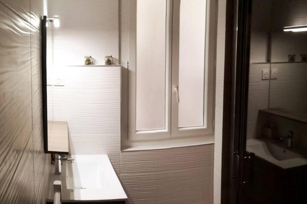 Apartment 60m² Avec Vue Sur Le Vieux Port... *