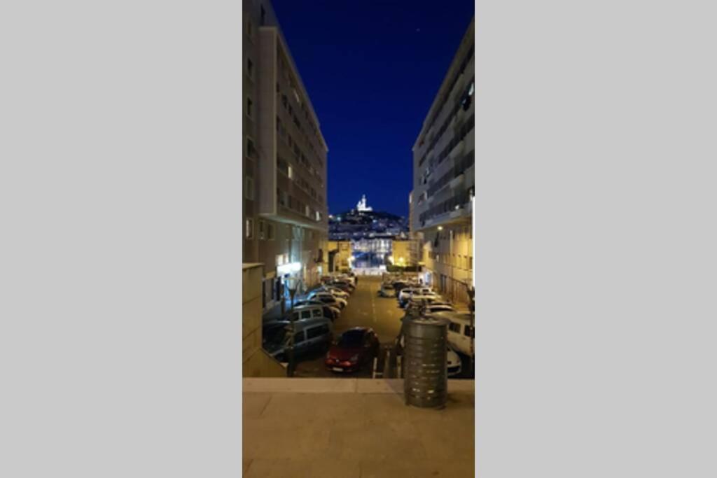 Apartment Front Vieux Port Option Jacuzzi
