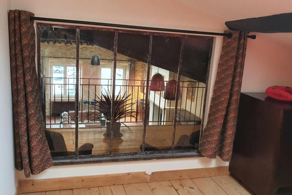 Appartement Grand Loft En Plein Coeur Du Vieux-port *