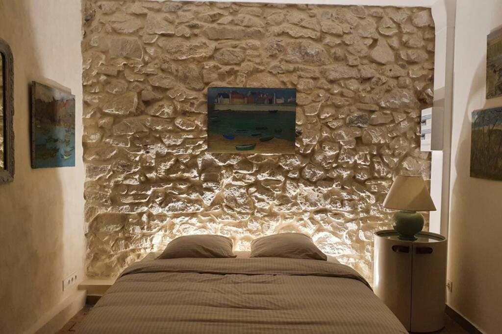 Appartement Grand Loft En Plein Coeur Du Vieux-port *