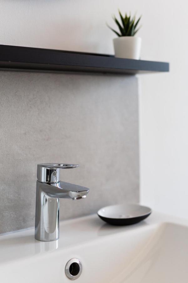 Cocooning Lumineux Proche Transports Apartment Marseille