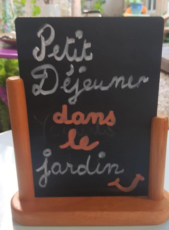 Les De Jeannette 2*