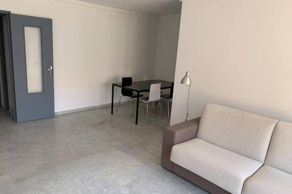 J'ai Reve De 7 Eme Apartment *