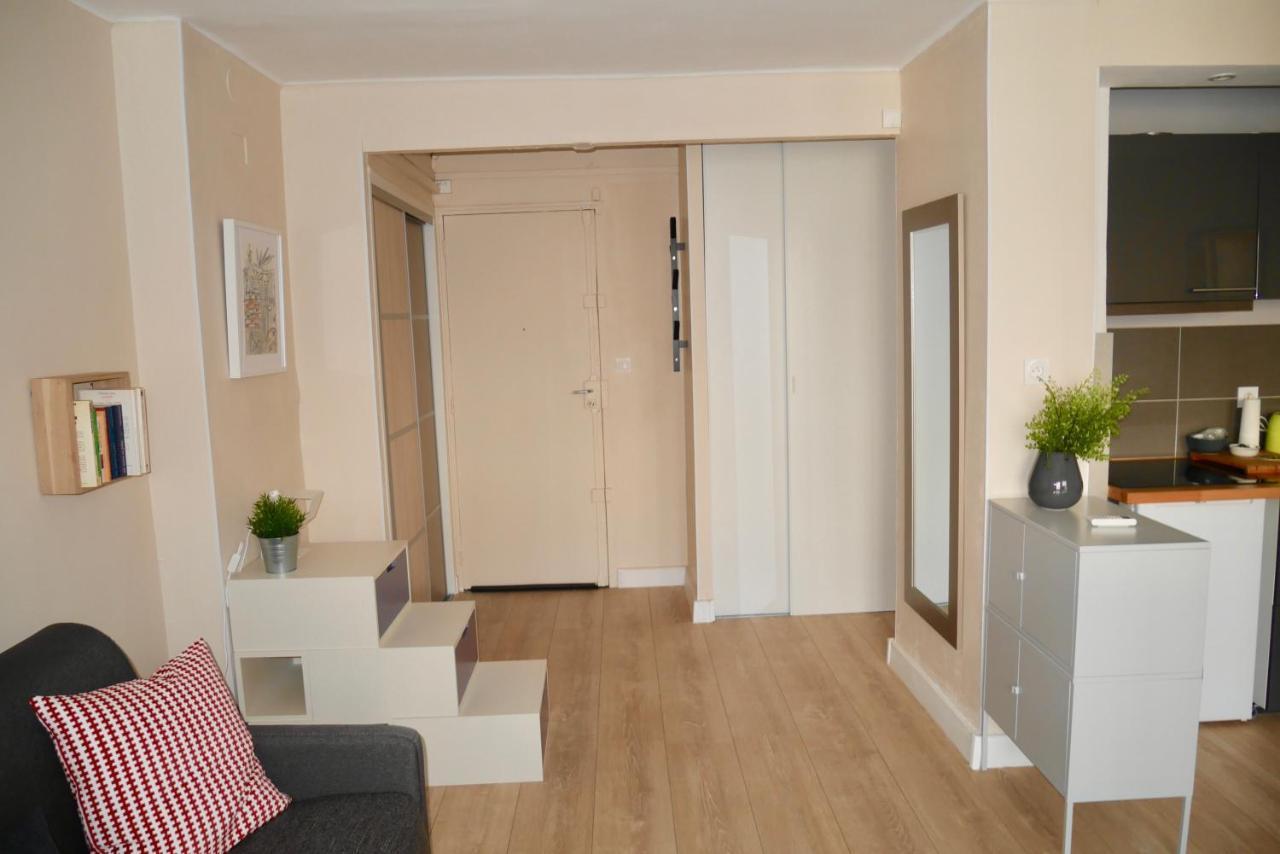 Studio Avec Balcon Amenage Et Wifi A A 2 Km De La Plage Apartment