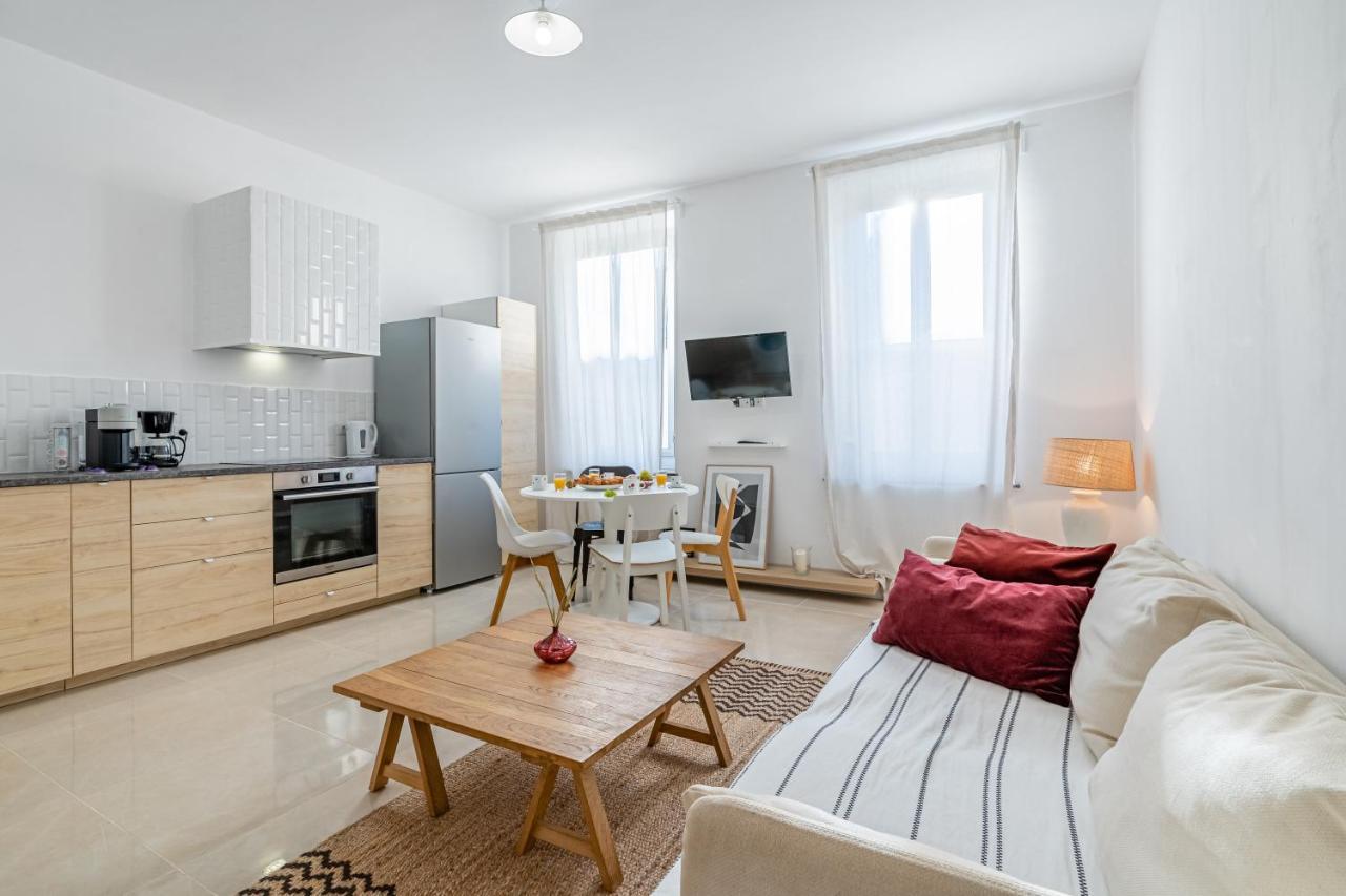 Apartment Le Borely: Climatise Avec 2 Chambres, A 800m De La *