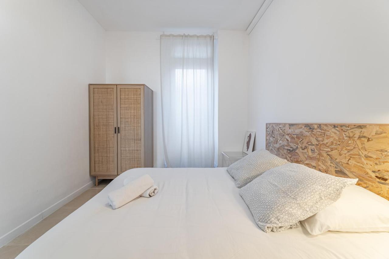 Apartment Le Borely: Climatise Avec 2 Chambres, A 800m De La