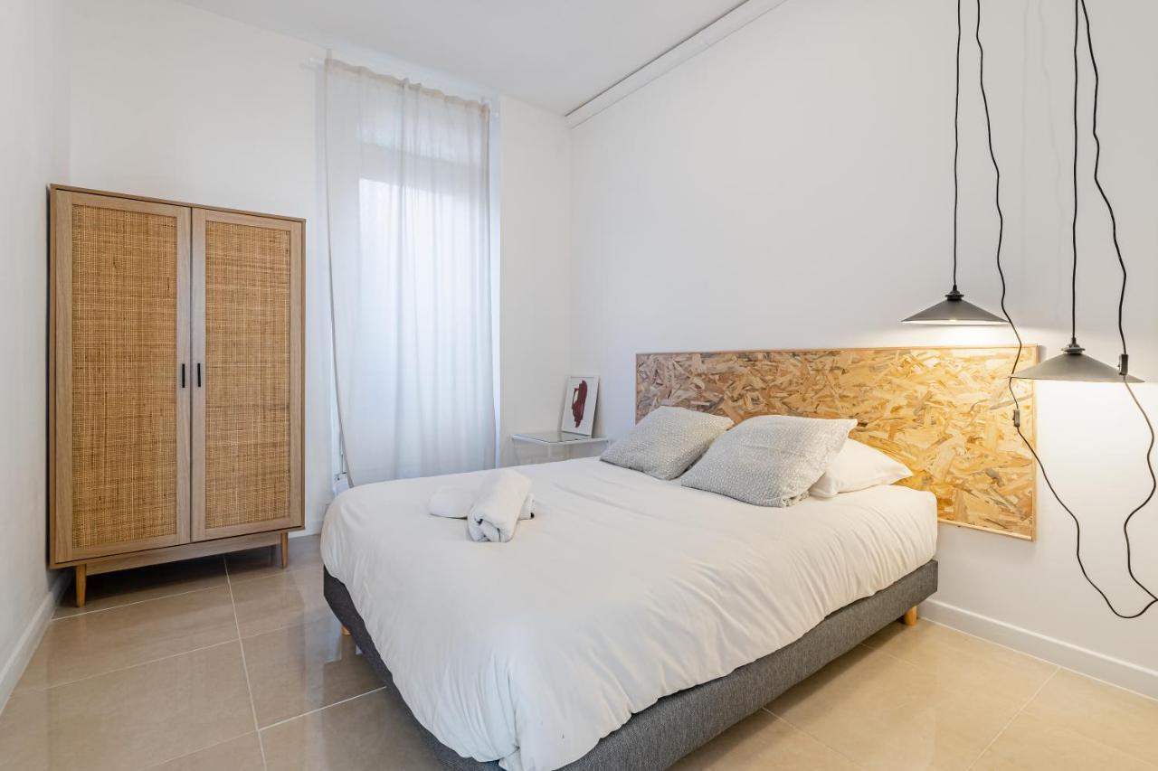 Apartment Le Borely: Climatise Avec 2 Chambres, A 800m De La