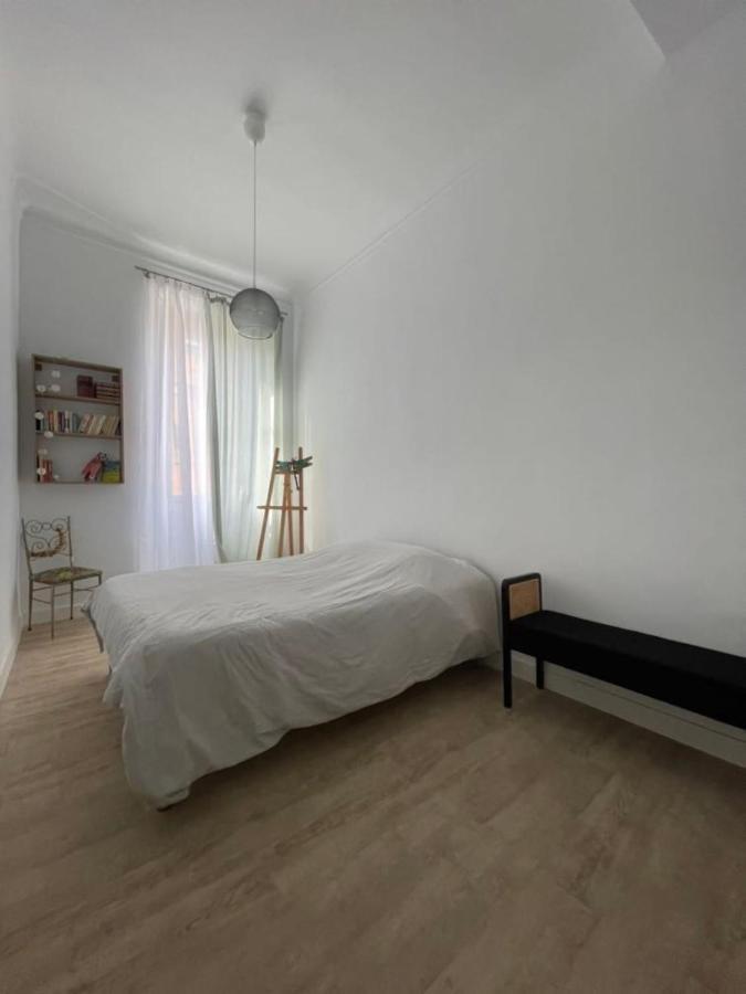 Apartment Elegant Apt In The Heart Of