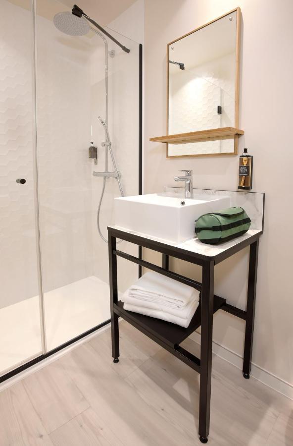 Life Vp - Vieux Port Hotel 3*